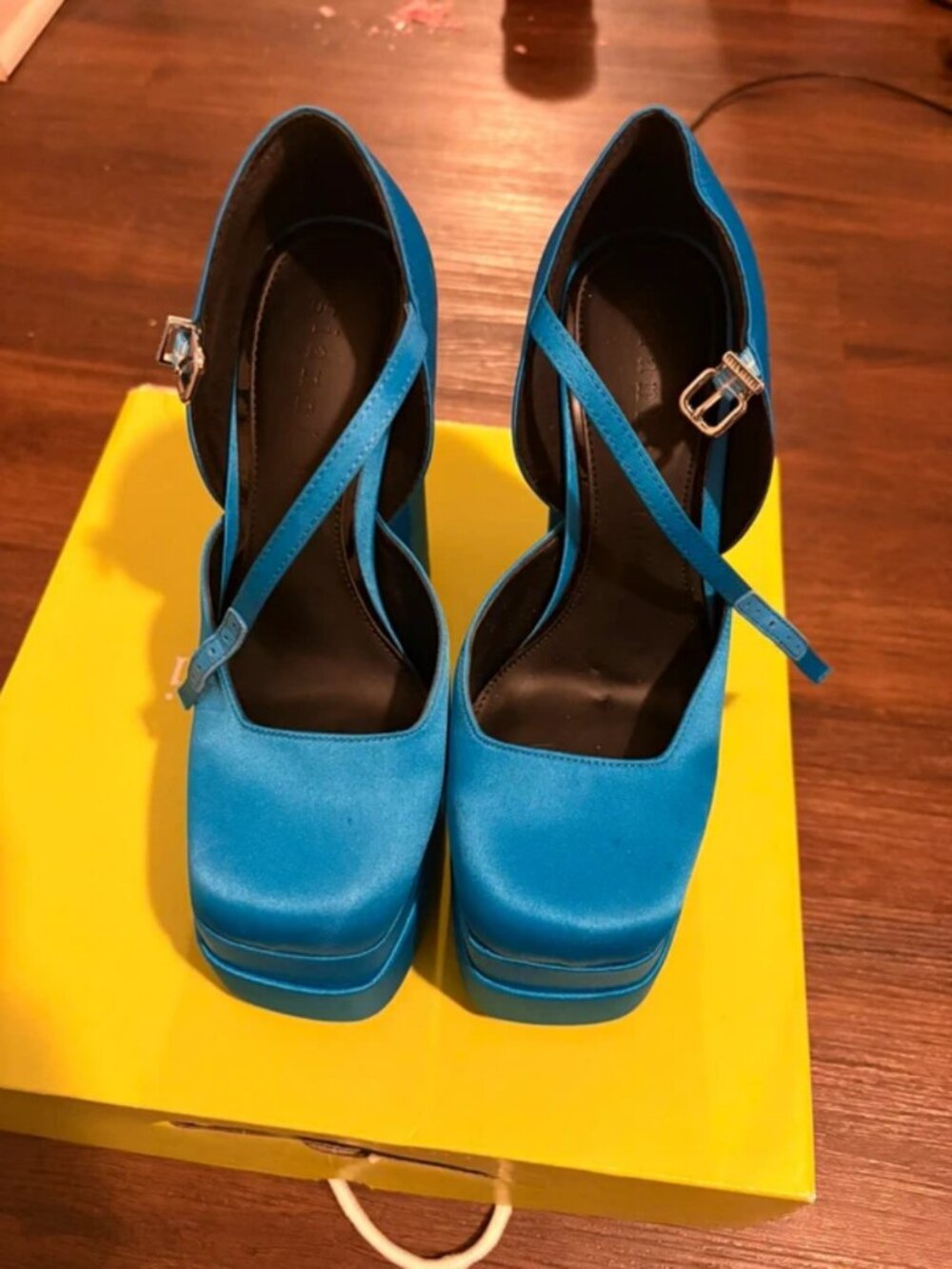 Med Sea Blue gianni bini heels size 7.5 US